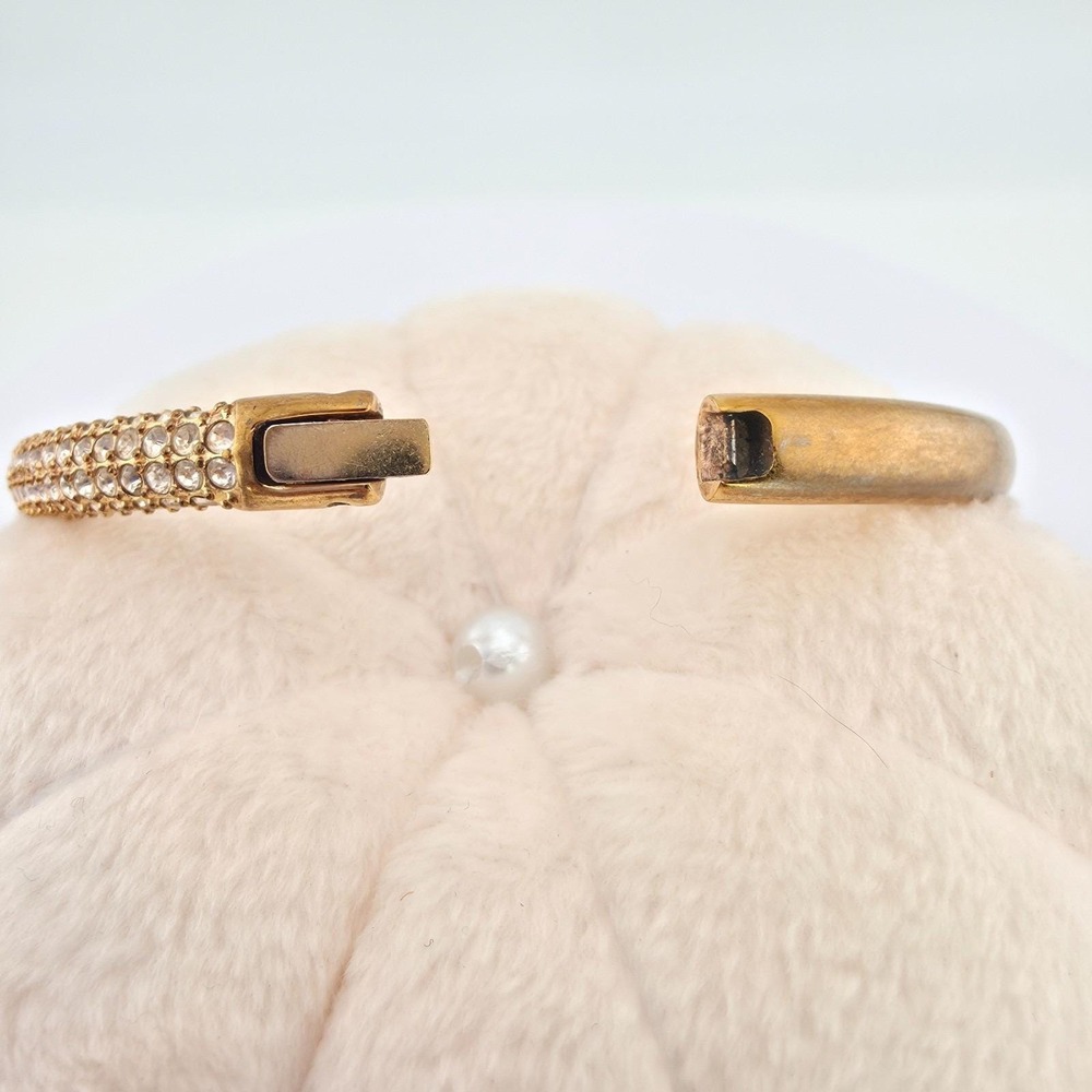 Vtg SWAROVSKI Bracelet Hinged Bangle Triple Row Pavé Set Crystals Gold Plate 7" - Picture 7 of 11